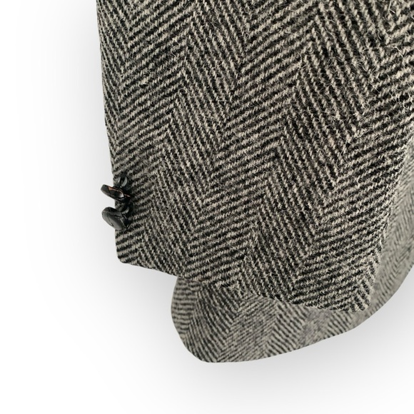 Vintage Tip Top Herringbone Tweed Sport Coat - Picture 3 of 8